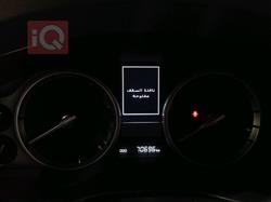 تۆیۆتا لاند کروزەر